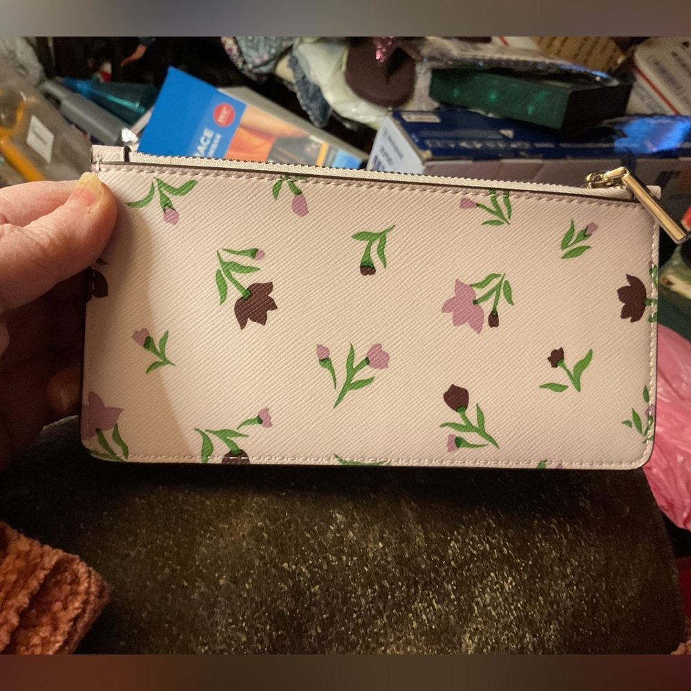 Kate Spade GRACEFUL FLORAL DITSY SLIM ZIP WALLET - Picture 5 of 7